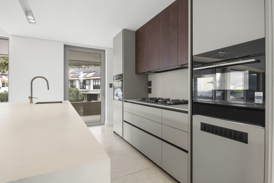 3 Bedroom Property for Sale in Fresnaye Western Cape